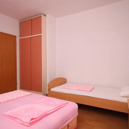 Apartments With A Parking Space Zivogosce - Porat, Makarska - 6700 Igrane Szoba fotó