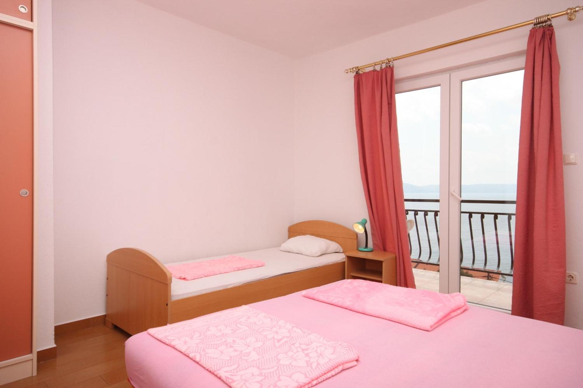 Apartments With A Parking Space Zivogosce - Porat, Makarska - 6700 Igrane Szoba fotó